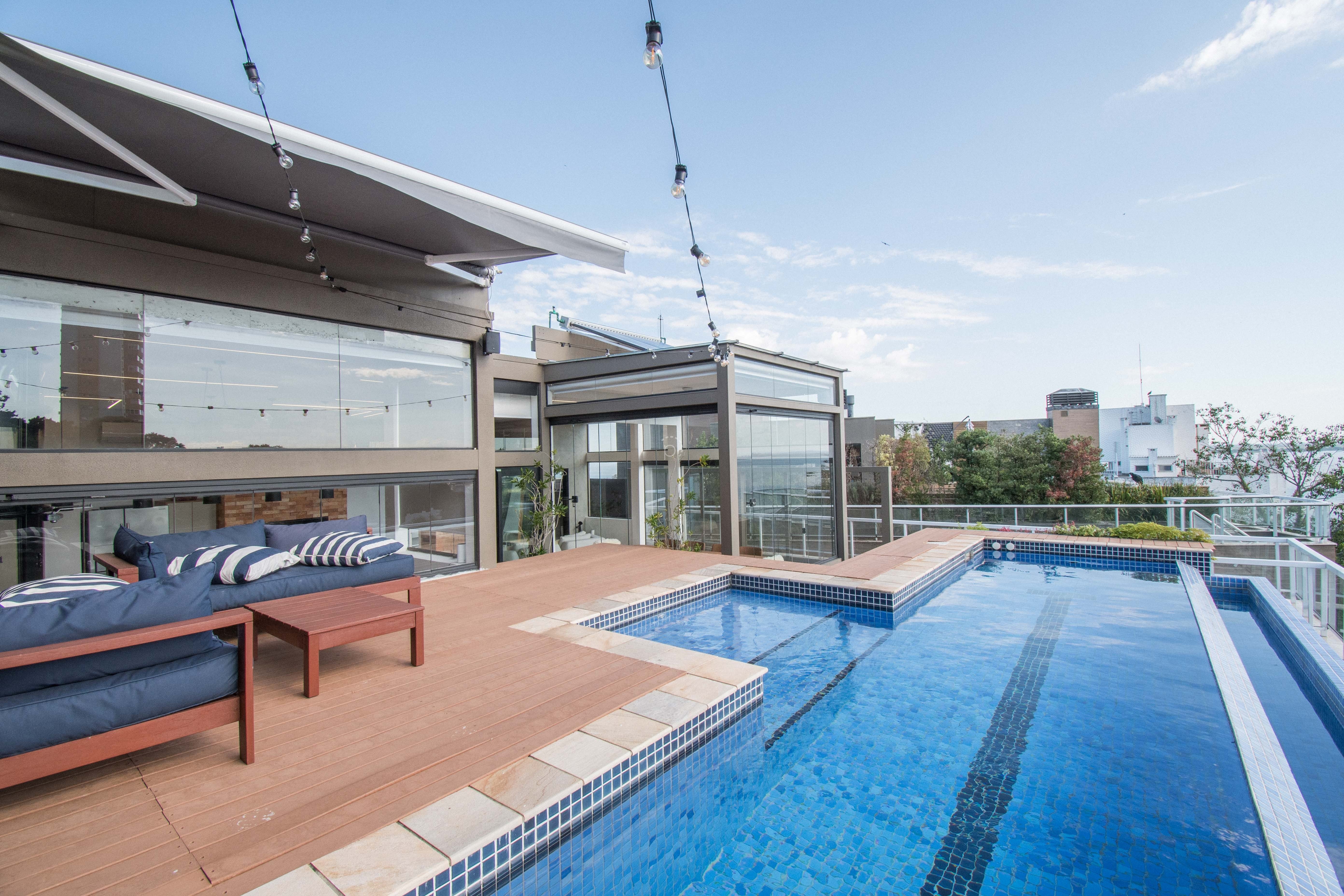 Cobertura à venda com 358m², 3 quartos, 3 suítes, 3 vagas no bairro Cristal em Porto Alegre