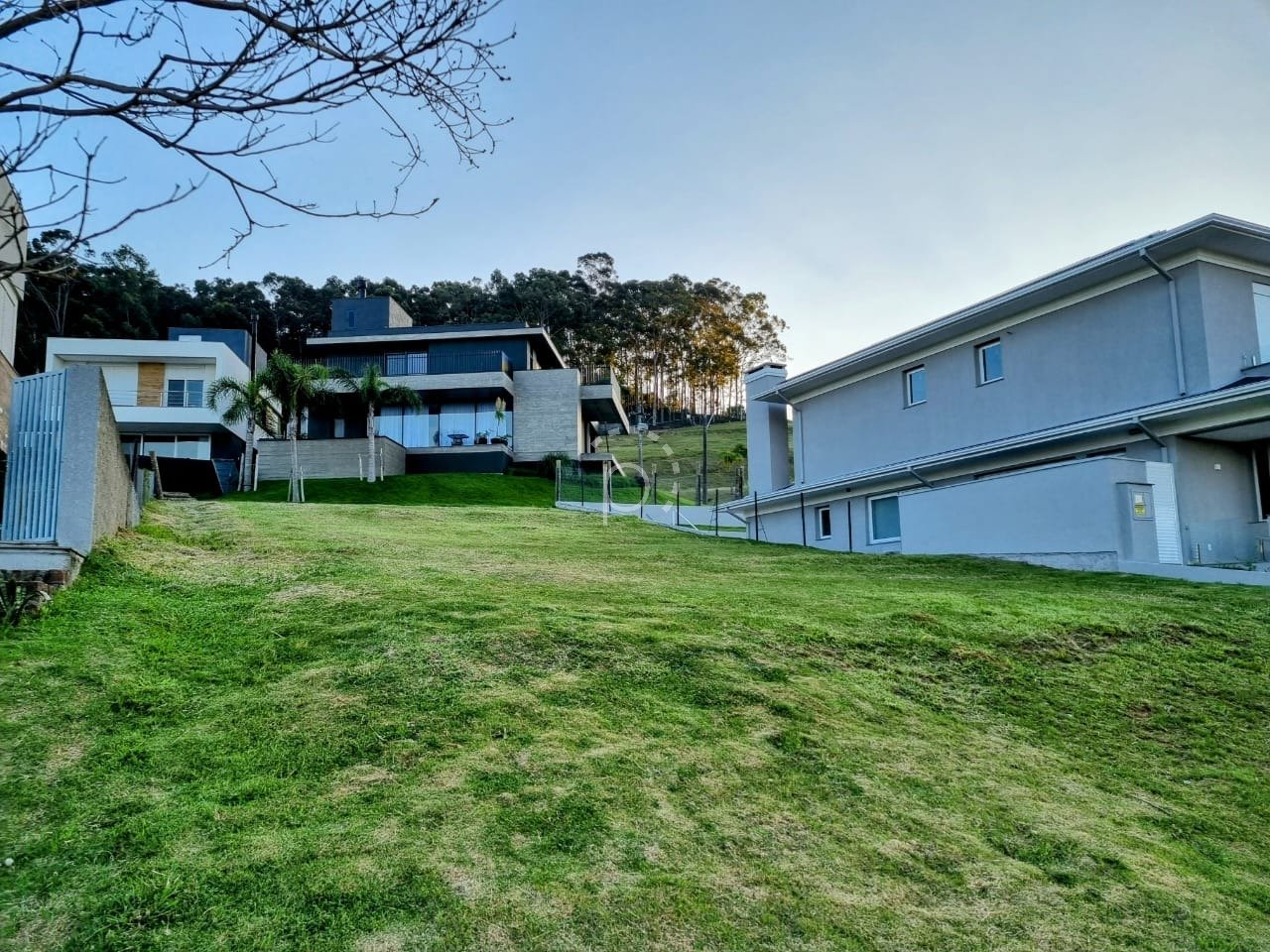 Terreno em Condomínio à venda com 566m² no bairro Alphaville em Porto Alegre
