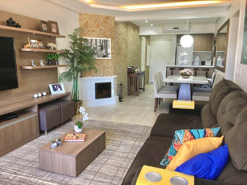 Apartamento à venda com 102m², 3 quartos, 1 suíte, 2 vagas no bairro Tristeza em Porto Alegre