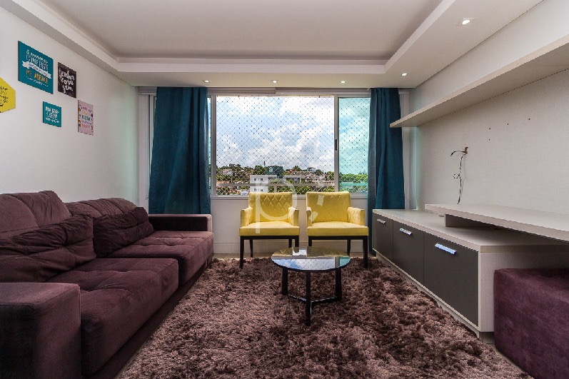 Apartamento à venda com 75m², 3 quartos, 1 suíte, 2 vagas no bairro Tristeza em Porto Alegre