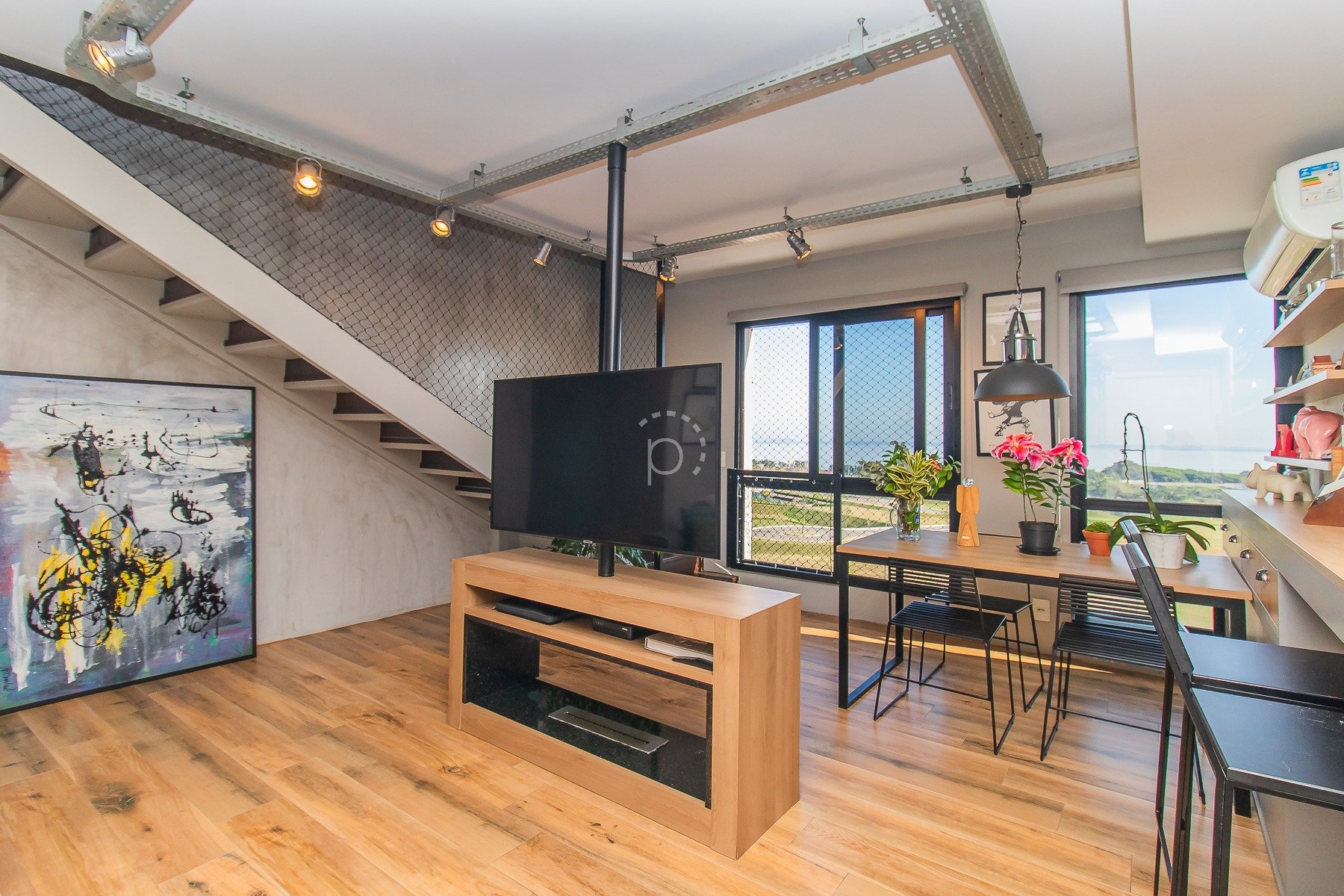 Apartamento à venda com 86m², 2 quartos, 1 suíte, 2 vagas no bairro Cristal em Porto Alegre