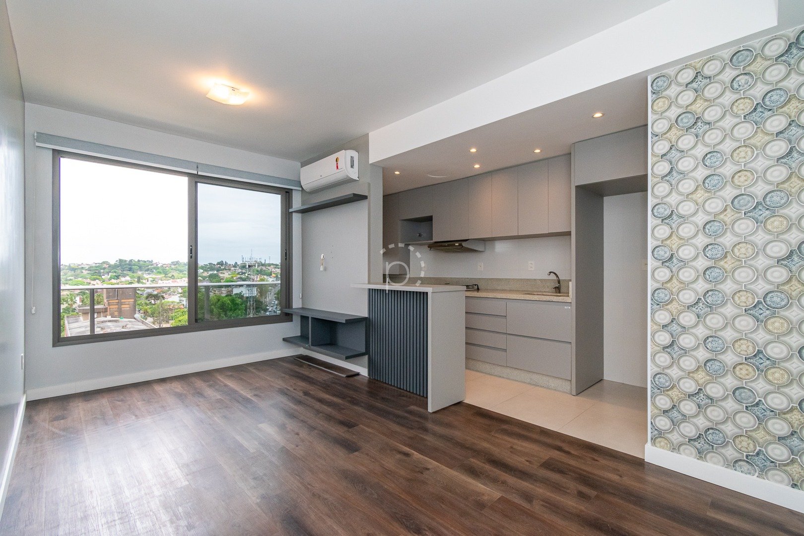 Apartamento à venda com 68m², 2 quartos, 1 suíte, 2 vagas no bairro Tristeza em Porto Alegre