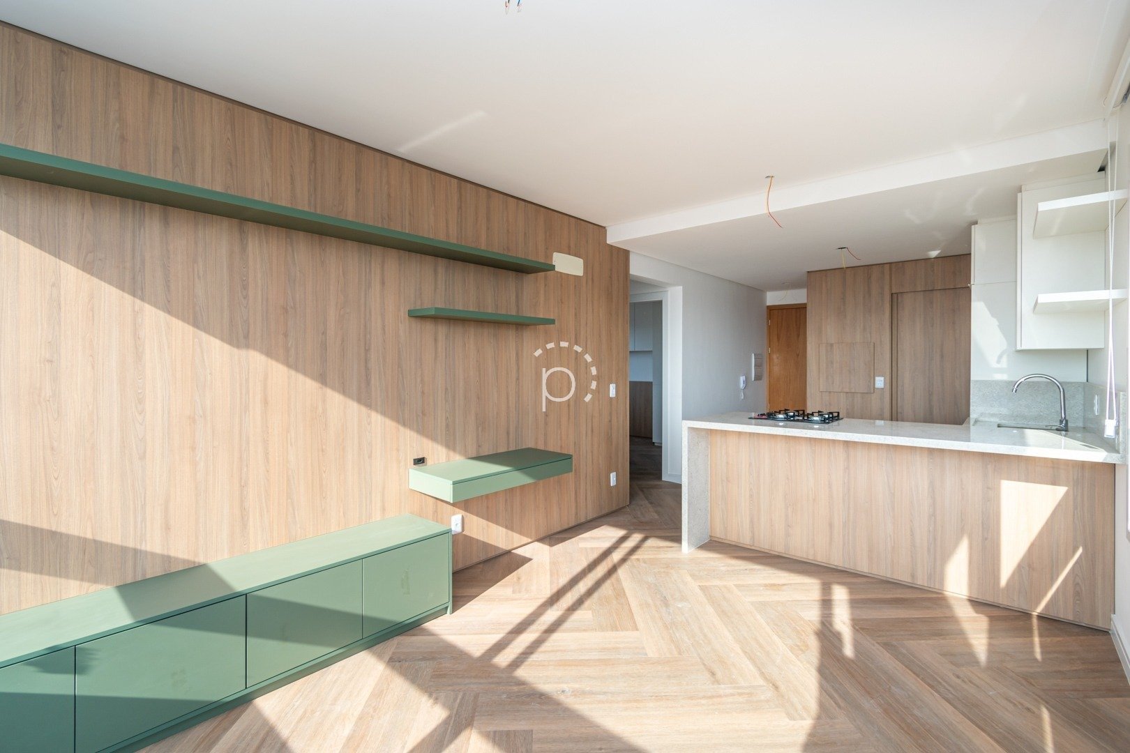 Apartamento à venda com 66m², 2 quartos, 1 suíte, 2 vagas no bairro Camaquã em Porto Alegre