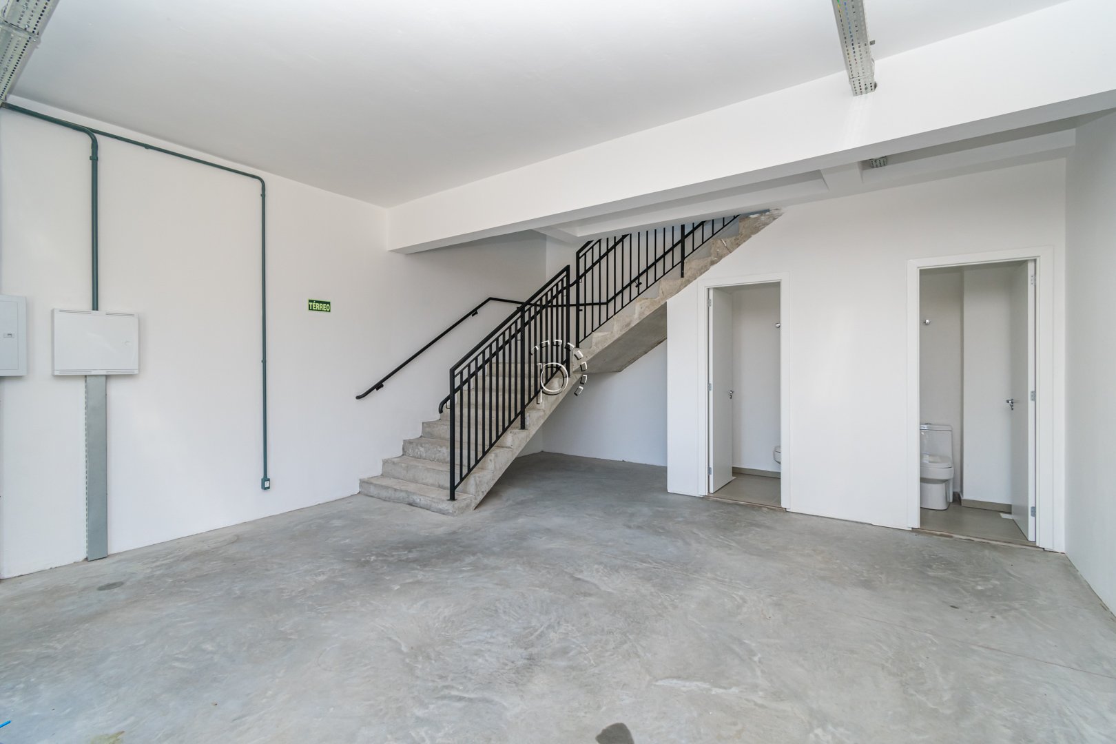 Loja para alugar com 83m², 1 vaga no bairro Ipanema em Porto Alegre