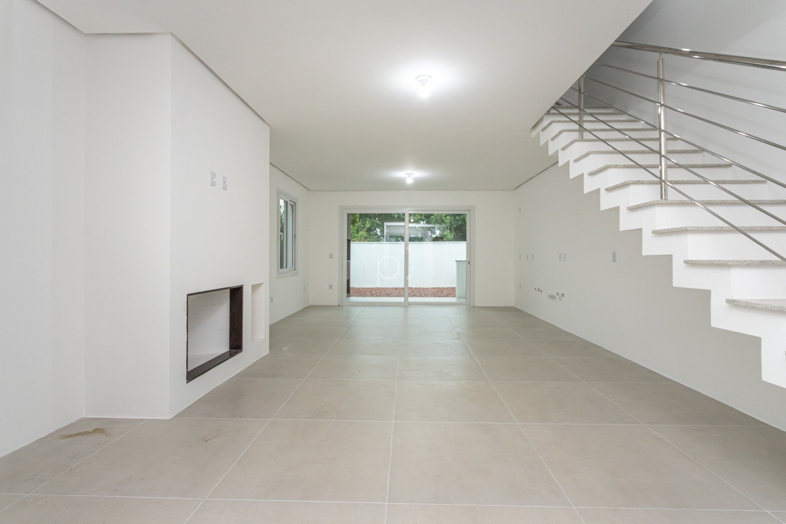 Casa à venda com 284m², 3 quartos, 1 suíte, 4 vagas no bairro Vila Conceição em Porto Alegre