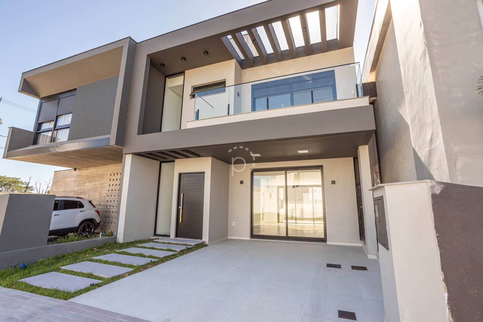 Casa em Condomínio à venda com 176m², 3 quartos no bairro Ipanema em Porto Alegre