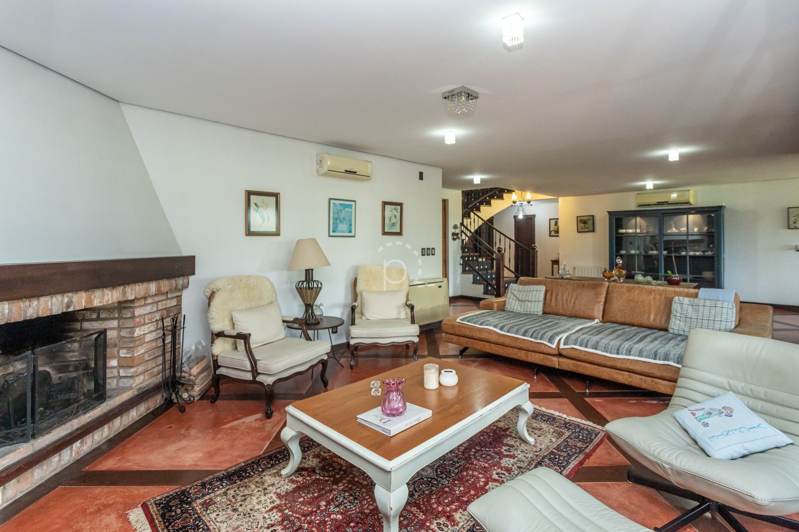 Casa em Condomínio à venda com 494m², 5 quartos, 5 suítes, 4 vagas no bairro Terra Ville em Porto Alegre